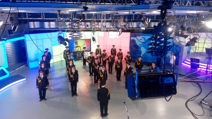 Imnul Republicii Moldova, interpretat de Orchestra-Model a MAI în platoul Publika TV (VIDEO)