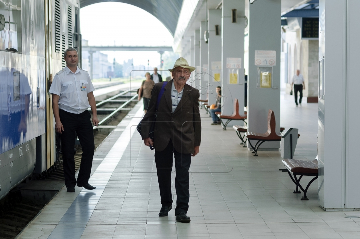 Tren modern pe linia Chișinău-Ungheni. Ce spun pasagerii şi care sunt planurile autorităţilor (FOTOREPORT)