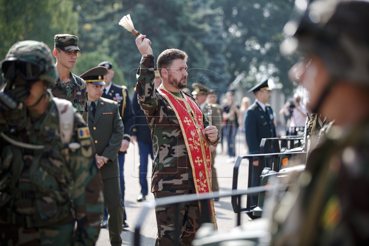 (FOTOREPORT) Premieră pentru Armata Naţională. Peste 100 de soldaţi cu tehnică militară participă la ''Sea Breeze 2015''