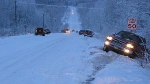 NINGE ABUNDENT în SUA. Zăpada depăşeşte pe alocuri jumătate de metru (VIDEO)