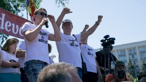 Protest cu iz politic: Acţiunile Platformei DA ar putea fi înscrise în chemarea la dezordini în masă