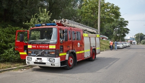 INCENDIU DE PROPORȚII la Băcioi! Un depozit de fructe a fost cuprins de flăcări. DECLARAȚIILE martorilor (VIDEO)