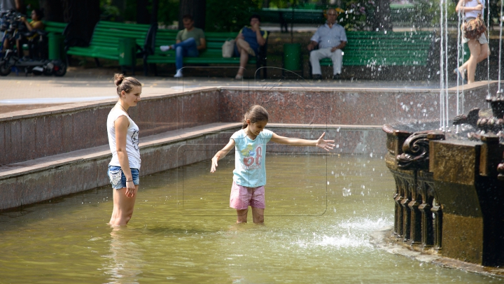 METEO 3 septembrie 2015: Sinopticienii anunţă vreme caniculară şi ploi de scurtă durată