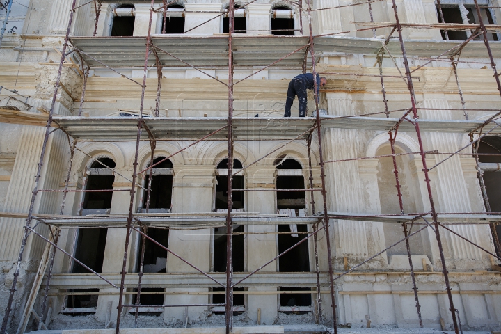 Din casă boierească, în muzeu şi hotel. Cum va arăta conacul Manuc Bei după restaurare (FOTOREPORT)