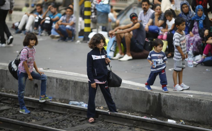 Ungaria - "ţap ispăşitor". Viaţa grea a imigranţilor care rămân în gara din Budapesta (FOTO)