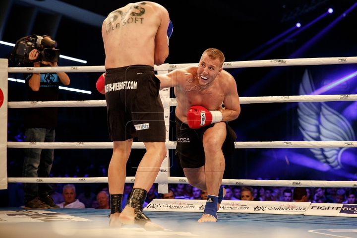 Gala KOK World Grand Prix 2015! IMAGINI SPECTACULOASE de la duelurile dintre luptători (FOTOREPORT)