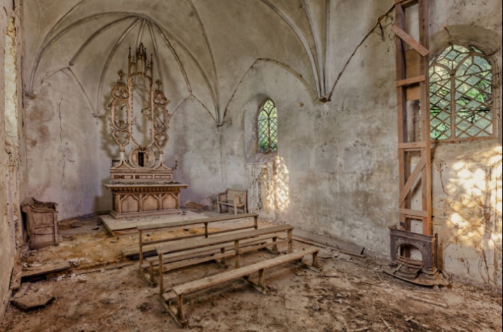 Ţi se taie respiraţia! FOTOGRAFII IMPRESIONANTE cu arhitecturi abandonate din Europa (FOTO)