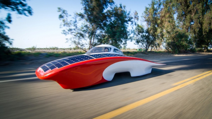 PUBLIKA ONLINE: Cum arată maşina care are nevoie de tot atâta energie cât un prăjitor de pâine (VIDEO)