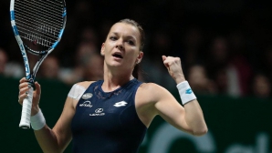 Radwanska s-a calificat în finala Turneului Campioanelor de la Singapore, unde va juca cu Kvitova