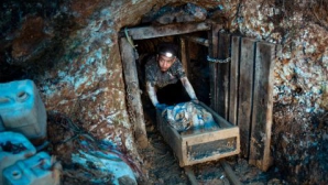 SUB PĂMÂNT şi FĂRĂ OXIGEN. 12 oameni au murit după ce o mină s-a prăbuşit