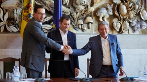 AIE3 îşi reconfirmă angajamentele în faţa cetăţenilor ţării. VEZI DECLARAŢIA INTEGRALĂ