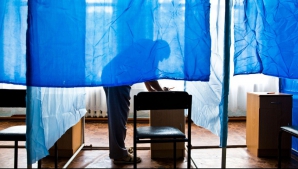 IRAŢIONAL! Un defunct a câştigat în alegerile locale din Ucraina