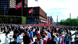 Schimbă foaia! Guvernul din Europa care impune termen limită de şedere pentru străinii cu azil