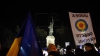 Rugăciuni şi lumânări la Chișinău. Sute de unionişti s-au adunat la monumentul lui Ştefan cel Mare (FOTO)