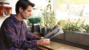 În Japonia a fost lansată prima revistă dedicată bărbaţilor cu kilograme în plus (FOTO)