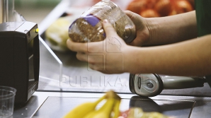 Coşul alimentar Publika TV: Cât costă produsele de primă necesitate în luna noiembrie