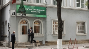 CRITICI DURE în adresa PLDM. Unii deputaţi ÎI ACUZĂ de laşitate pe liberal-democraţi