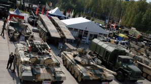 În pofida sancţiunilor, exporturile de armament ale Rusiei au adus câştiguri considerabile