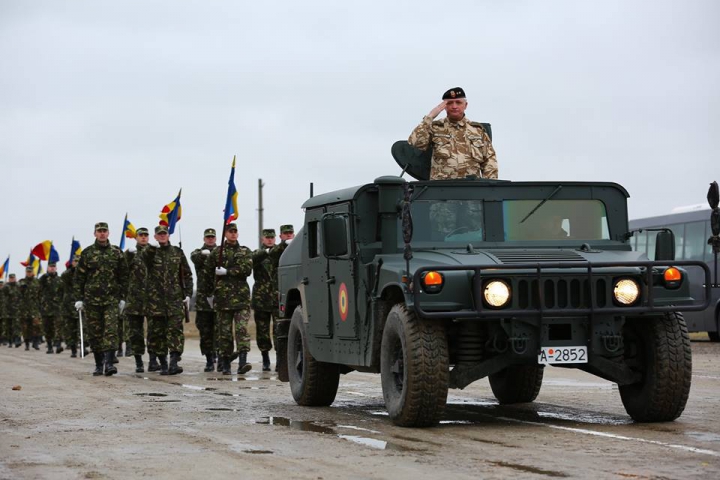 Repetiţii pentru parada din 1 decembrie. Sute de militari români, gata să facă spectacol (FOTOREPORT)