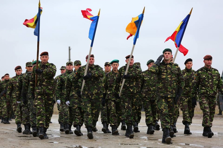 Repetiţii pentru parada din 1 decembrie. Sute de militari români, gata să facă spectacol (FOTOREPORT)