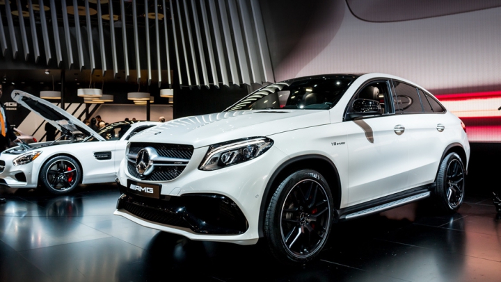 Salonul Auto din Dubai: Brabus le-a adus arabilor o jucărie pe placul lor (FOTO)