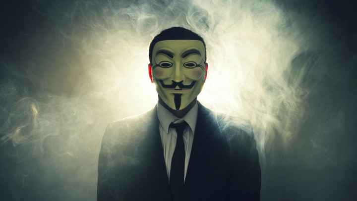 "Aceste atentate nu pot rămâne nepedepsite, lepădăturilor!" Hackerii Anonymous declară război SI