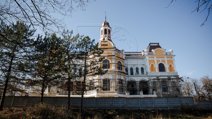 Conacul lui Manuc Bei din Hânceşti, la un pas de inaugurare. FOTOREPORT cu perla istorică a Moldovei