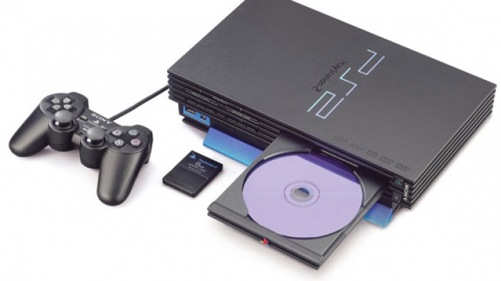 Nu te grăbi să arunci CD-urile cu jocuri pentru consola PS2. ANUNŢUL făcut de Sony