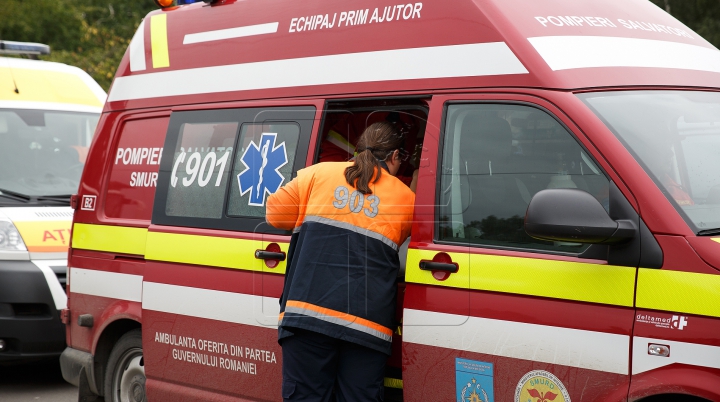 Misiune de salvare în nordul țării. Un șofer a fost transportat în stare gravă la spital (VIDEO)