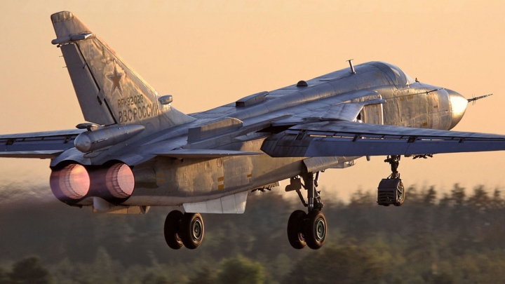 Vechi şi dificil de pilotat. Avionul Su-24, doborât în Turcia, implicat în cele mai multe accidente (VIDEO)