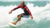 Multiplul campion mondial la surfing, Kelly Slater, s-a calificat la Billabong Pipe Masters