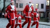 Moşi Crăciuni, buni la suflet! Sute de tineri au participat la o cursă în scop caritabil la Moscova