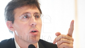 INIŢIATIVĂ CURAJOASĂ la Primărie. Propunerea lui Dorin Chirtoacă privind gestionarea banilor publici