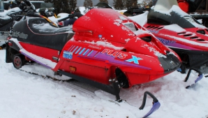 Spectacol total în Austria! 15 echipe au participat la o nouă etapă din Formula 1 printre snowmobile