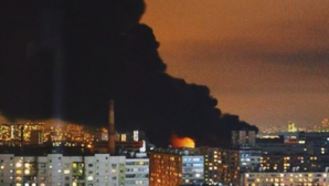 Incendiu DEVASTATOR la Moscova! O fabrică de maşini a fost făcută scrum (VIDEO)