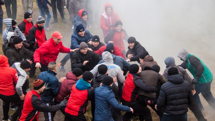 În aşteptarea refugiaţilor. Poliţiştii de frontieră îşi fac planuri cum să le facă faţă (FOTO) 