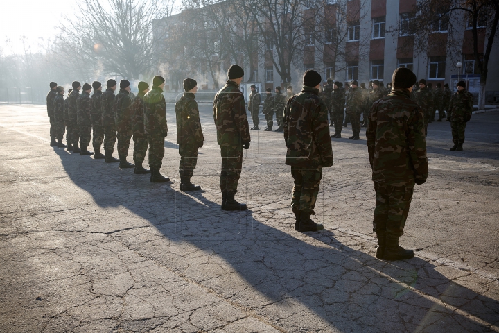 Pregătiri intense. FOTOREPORT din culisele celor care abia aşteaptă să devină adevăraţi soldaţi