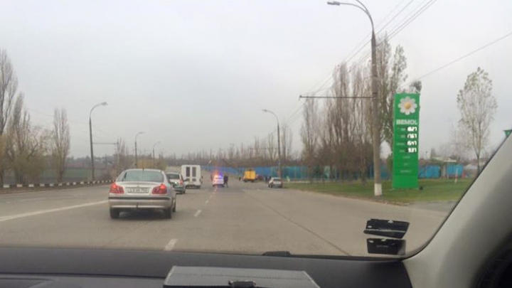 Accident la Telecentru. Mai multe maşini au fost avariate (FOTO/VIDEO) 