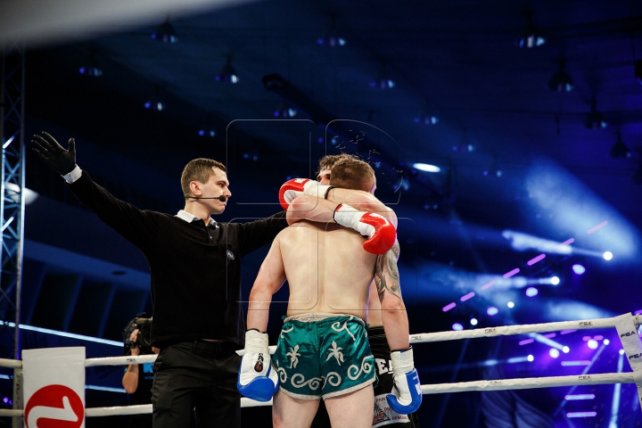 Lupte cu scântei și knockouturi senzaționale! Cele mai tari momente de la Gala KOK (FOTOREPORT)