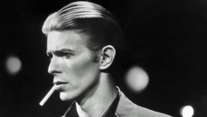 ULTIMA dorinţă a lui David Bowie. E în conformitate cu tradiţia budistă 