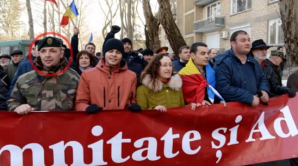 Bătăuşii din Platforma "Demnitate şi Adevăr", ÎN ACŢIUNE la proteste (VIDEO)