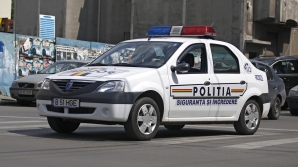 "Ai parcat ca un bou". Un poliţist arată cum să-ţi baţi joc de reguli şi lege (FOTO)