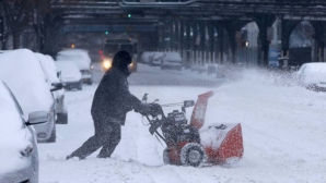 Zăpada i-a pus pe distracție! Americanii au inventat un nou sport (VIDEO VIRAL)