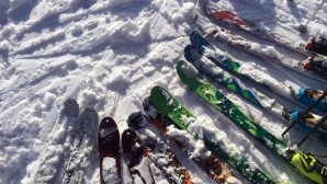 Aventură de neuitat! Mai mulți amatori de schi de tură au parcurs circa 10 km prin raionul Criuleni