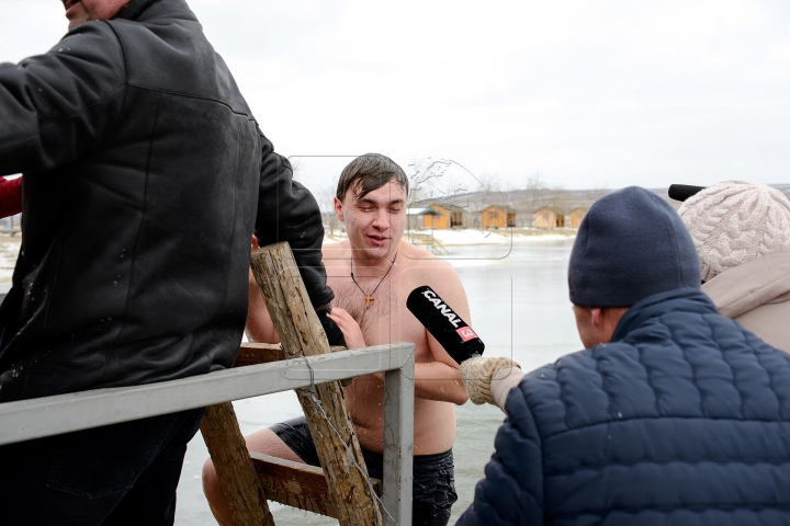 "Am crezut că o să mor!" INCREDIBIL ce a făcut un reporter de la CANAL 3