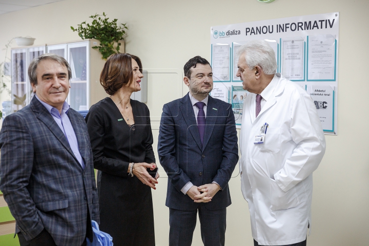 Dispozitive medicale de ultimă generaţie. La Chişinău a fost inaugurat Centrul de Hemodializă (FOTOREPORT)