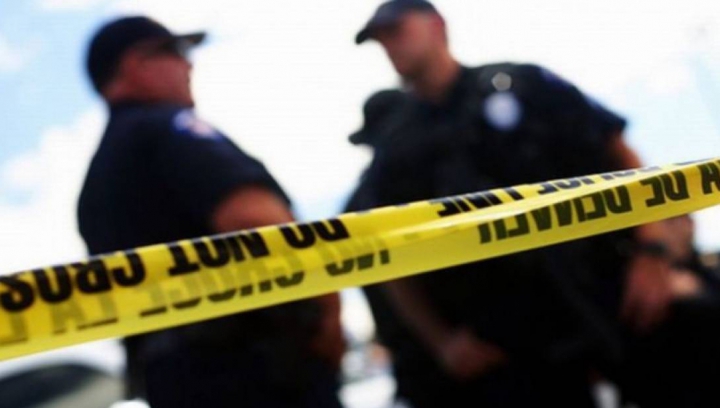 Fugiți sau luptați! Un bărbat înarmat a deschis focul într-un centru medical naval din San Diego