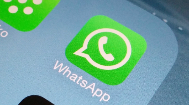 WhatsApp este acum gratuit! Aplicaţia renunţă definitiv la reclame