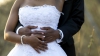 O femeie din Zimbabwe s-a căsătorit cu fiul ei. Povestea care face înconjurul lumii