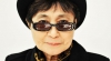 Yoko Ono, soția lui John Lennon, a fost spitalizată la New York